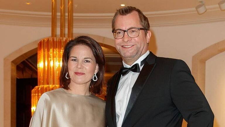 Annalena Baerbock Kinder adoptiert