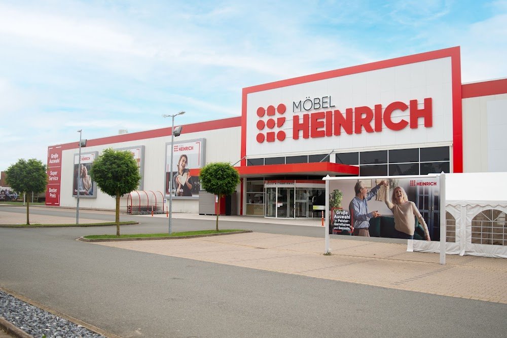 Möbel Heinrich GmbH & Co. KG: Geschichte, Standorte, Sortiment & Service – Ein Überblick des familiengeführten Möbelhauses